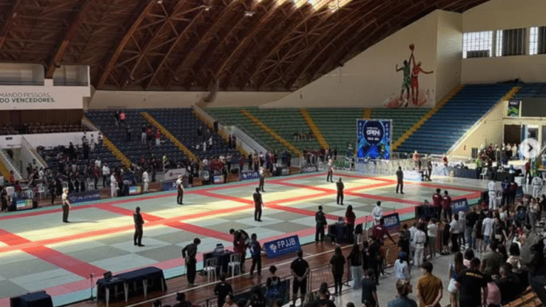 primeira competição de jiu-jitsu