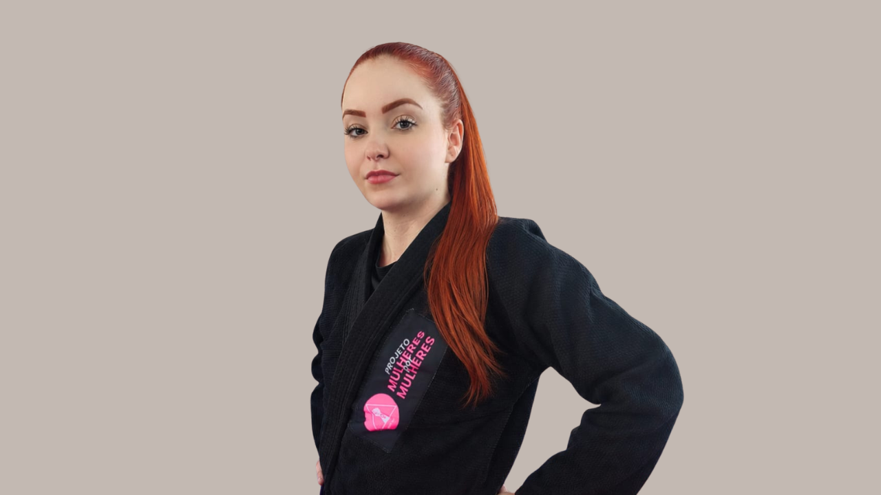 Grasielli, atleta faixa roxa e instrutora de jiu-jitsu, fundadora do projeto Mulheres por Mulheres em Penápolis